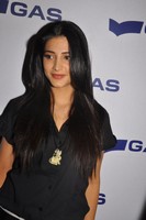Shruti Hassan At Gas Outlet Launch